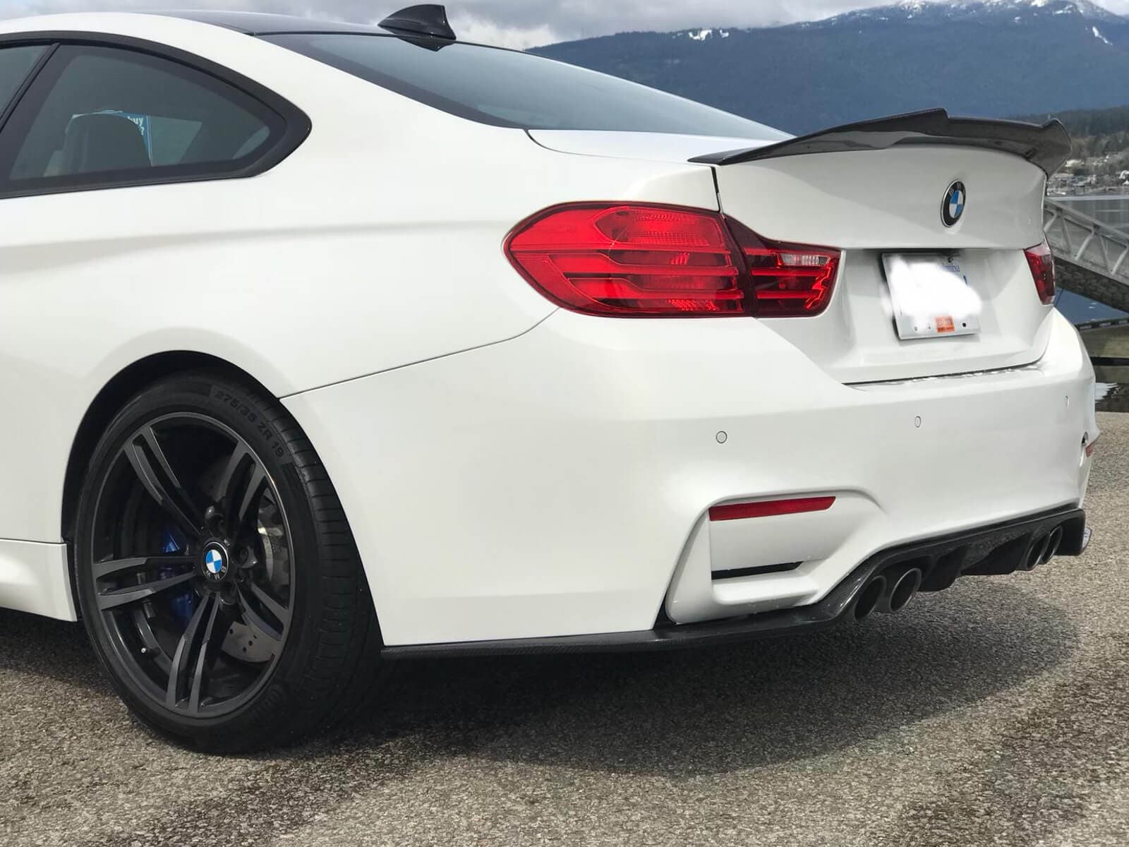 2016 BMW M4 - Gallery 16